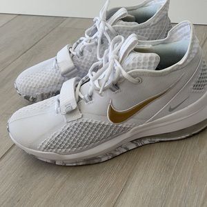 Men’s Air Force 1 Nike athletic white shoes